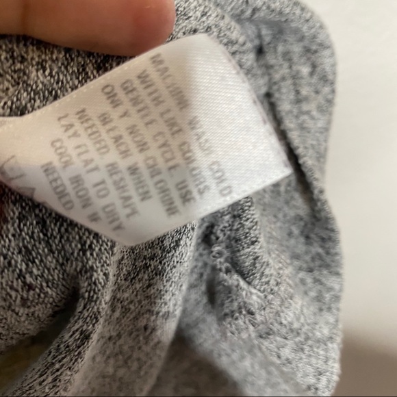 [Brandy Melville] Gray Basic Hoodie Sweatshirt - Picture 6 of 7